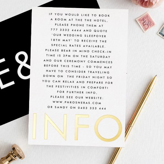 Ultra Modern Monogram 2 x Info Details GOUD Folie Uitnodiging