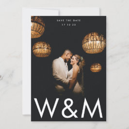 Ultra Moderne Bold White Monogram QR Code Terug Save The Date