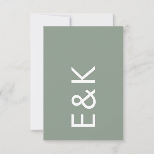 Ultra Moderne Sage Green Monogram Simple Wedding RSVP Kaartje (Achterkant)