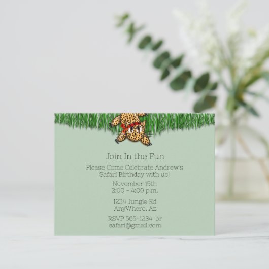 Ultra Schattigee Safari Leopard verjaardagsuitnodi Uitnodiging Briefkaart (Staand voorkant)
