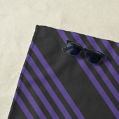 Ultra violet en houtskool met vijf strips strandlaken (In situ)