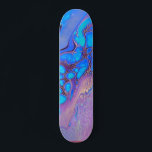 Ultra Violet heldere Abstracte marmerkunst Persoonlijk Skateboard<br><div class="desc">Dit ontwerp kan worden gepersonaliseerd door de aanpassingsoptie te kiezen om tekst toe te voegen of andere veranderingen aan te brengen. Als dit product de optie heeft om het ontwerp naar een ander object over te brengen, moet u het ontwerp zo nodig aanpassen. Neem contact met me op colorflowcreations@gmail.com als...</div>