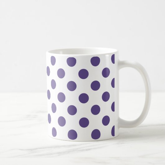 Ultra-violet polka-punten op wit koffiemok (Rechts)