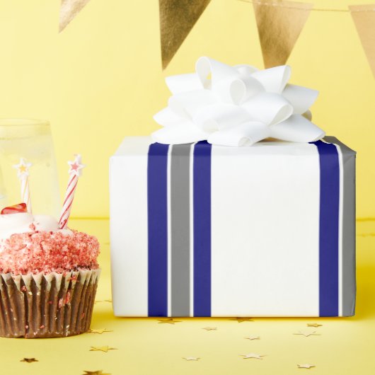 Ultramarien blauw en grijs gestreept omslagpapier cadeaupapier (Verjaardagsfeest)