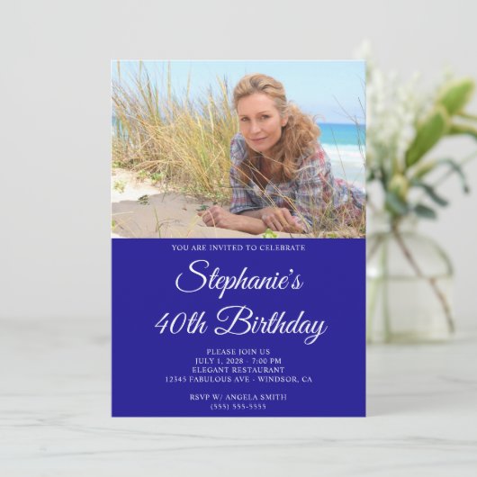 Ultramarine en wit Elegant Script 40e verjaardag Kaart (Staand voorkant)