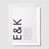 Ultramoderne Bold Monogram bruiloft Vellum Uitnodigingen (Offset)