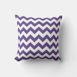 Ultraviolet Chevron en White Stripes Pillow Kussen