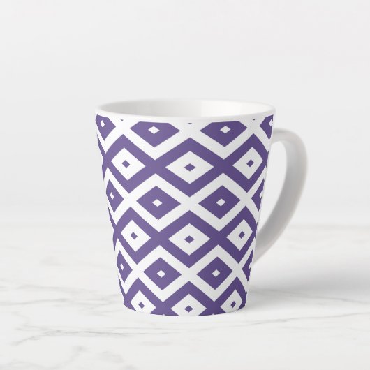 Ultraviolet en wit diamantpatroon latte mok (Rechterhoek)