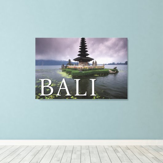 Ulun Danu Temple | Bali, Indonesië Canvas Afdruk (Insitu (Houten vloer))