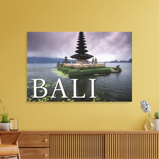 Ulun Danu Temple | Bali, Indonesië Canvas Afdruk (Insitu (Woonkamer))