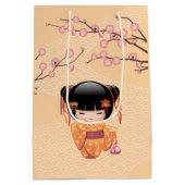 Ume Kokeshi Doll - Japans Geisha Meisje Geel Medium Cadeauzakje (Achterkant)