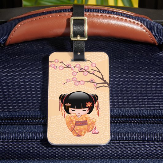 Ume Kokeshi Doll - Japanse peach Geisha Girl Bagagelabel (Voorkant Insitu 2)