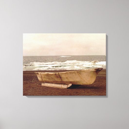 Umiak, Walrus Skin Whalers Boat Pt. Barrow Alaska Canvas Afdruk (Voorkant)