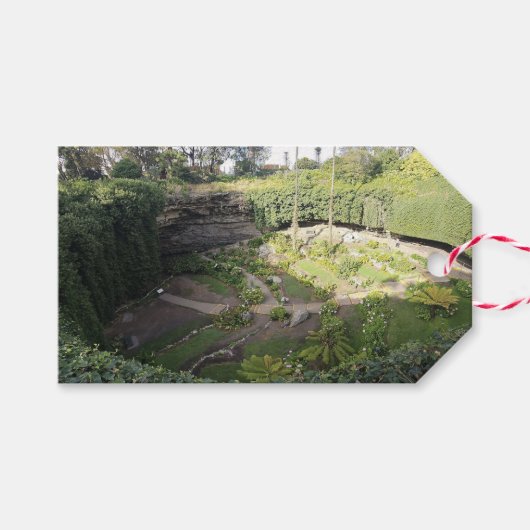 Umpherston Sinkhole Hidden Sanctuary Cadeaulabel (Voorkant (Horizontaal))