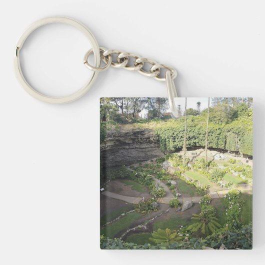 Umpherston Sinkhole Hidden Sanctuary Sleutelhanger (Voorkant)