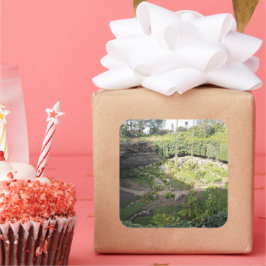 Umpherston Sinkhole Hidden Sanctuary Vierkante Sticker