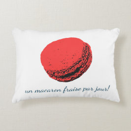 un macaron fraise par jour ! accent kussen