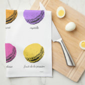 Un macaron? Mais oui! Theedoek (Quarter Fold)