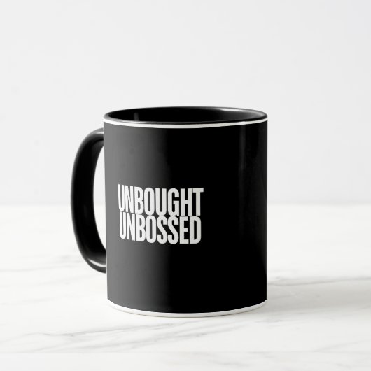 Unbought Unbossed Bold Chisholm Graphic Tee Mok (Voorkant links)