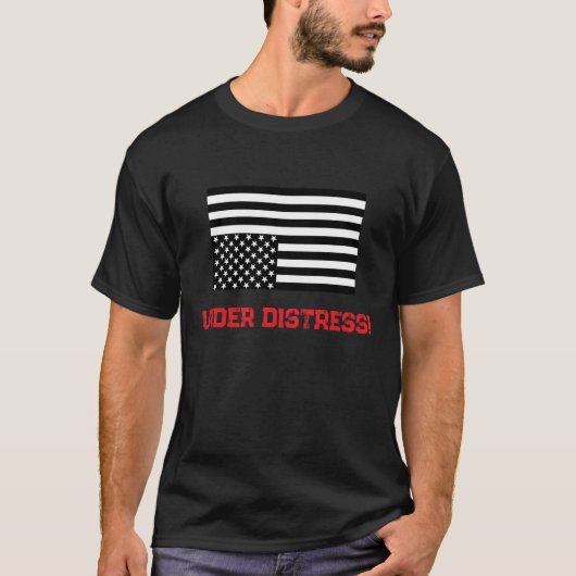 "Under Distress" T-shirt met Ondersteboven Vlag (Voorkant)