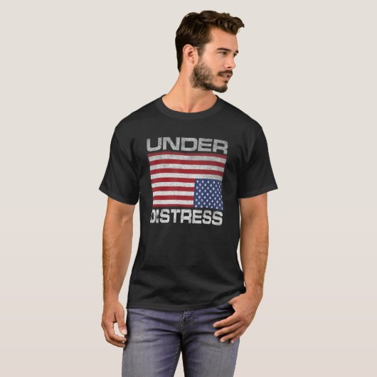 Under Distress Tattered Upside Down American Flag T-shirt (Voorkant volledig)