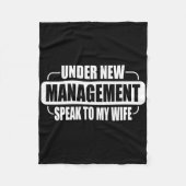Under New Management Speak To My Wife New Husband  Fleece Deken (Voorkant)