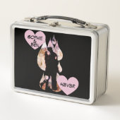 Under Umbrella: Romantic Couple Kissing in Rain (Voorkant)