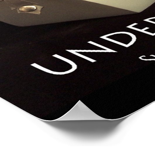 Underground Explorer Poster (Hoek)