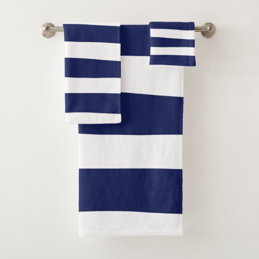 Uneven Stripes - blauw en wit Bad Handdoek (Insitu)