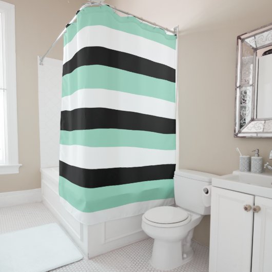 Uneven Stripes - Mint Green, White en Black Douchegordijn (In situ)