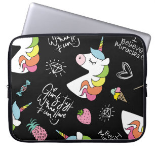 Unicorn, aardbei, ananas, ijsschets laptop sleeve