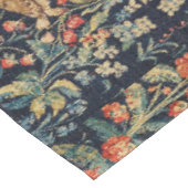 UNICORN AND DEER, FLOWERS, BOSBOUWDIEREN TAFELKLEED (Gekanteld)