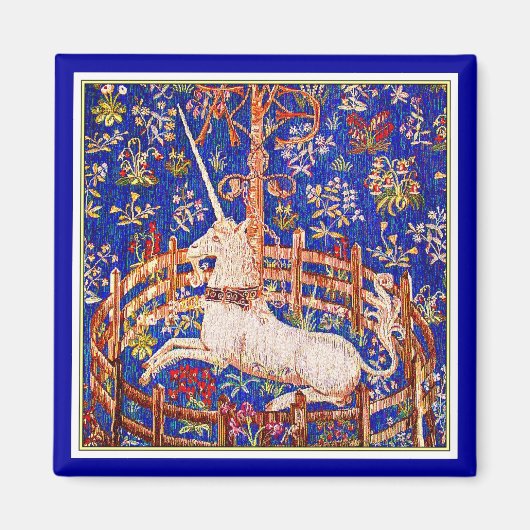 Unicorn Art - "The Unicorn in Captivity" Magneet (Voorkant)