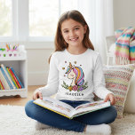 Unicorn Cute Whimsical Girly Persoonlijke naam<br><div class="desc">Eenhoorn Leuke Whimsical Girly Pink Floral Gepersonaliseerde Naam Meisjes T-shirts heeft een schattige eenhoorn met sterren,  harten en bloemen. Perfecte cadeaus voor meisjes voor verjaardag,  kerst,  feestdagen en meer. Ontworpen door ©Evco Studio www.zazzle.com/store/evcostudio</div>