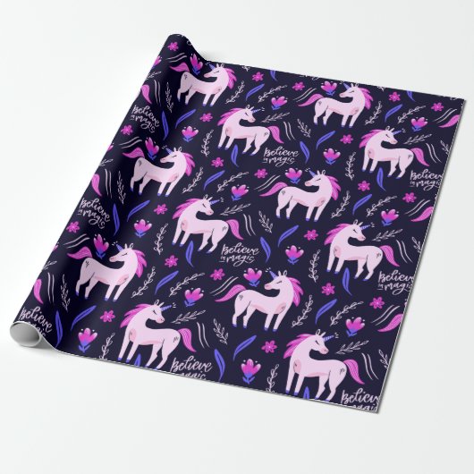 Unicorn Doodle Pattern Cadeaupapier (Uitgerold)