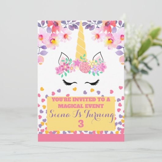 Unicorn en bloemen verjaardagsuitnodiging voor mei kaart (Staand voorkant)