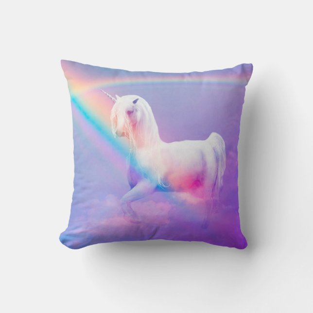 Unicorn en regenboog kussen (Voorkant)