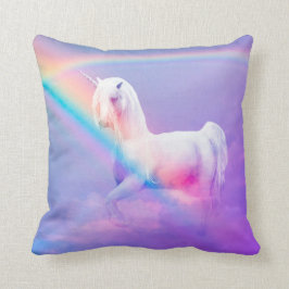 Unicorn en regenboog kussen