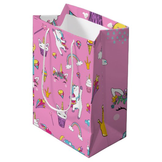 Unicorn Fan Club patroon Roze Medium Cadeauzakje (Voorkant Gekanteld)