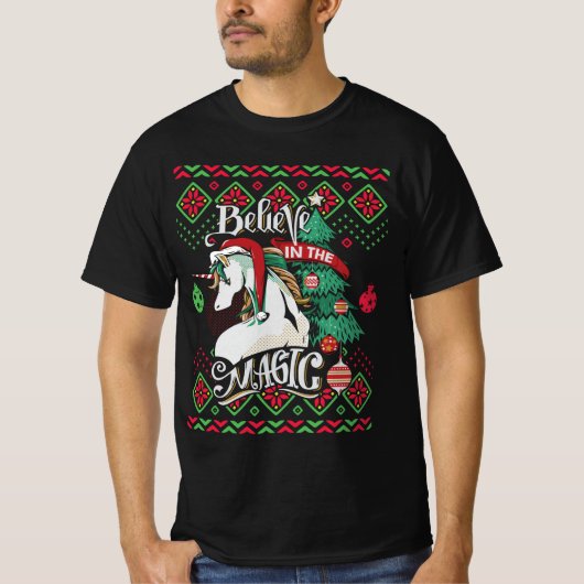 Unicorn gelooft in het magische, lomp kerst t-shirt (Voorkant)