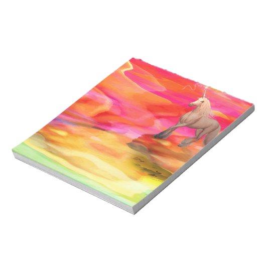 Unicorn in de gekleurde woestijn notitieblok (Linkerzijde)