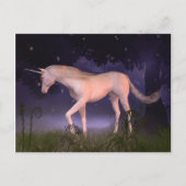 Unicorn in een Misty Forest Glade Briefkaart (Voorkant)