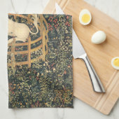 Unicorn in gevangenschap theedoek (Quarter Fold)