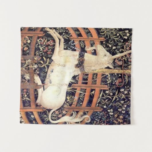 Unicorn in gevangenschap wandkleed (Voorkant (horizontaal))