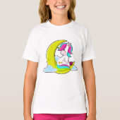 Unicorn met Clouds & Moon T-shirt (Voorkant)