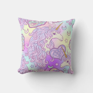 Unicorn met meerkleurige mane, vlinderregenboog, kussen
