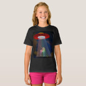 Unicorn onder UFO-regenboogstraal bij nacht, ZKoA T-shirt (Voorkant volledig)