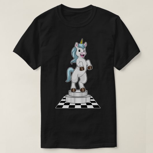 Unicorn op Chess als Chess-stukje Knight T-shirt (Design voorkant)