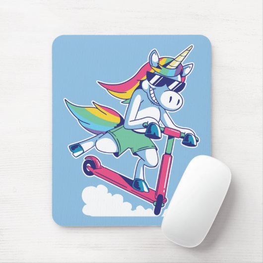 Unicorn op een scooter muismat (Met muis)