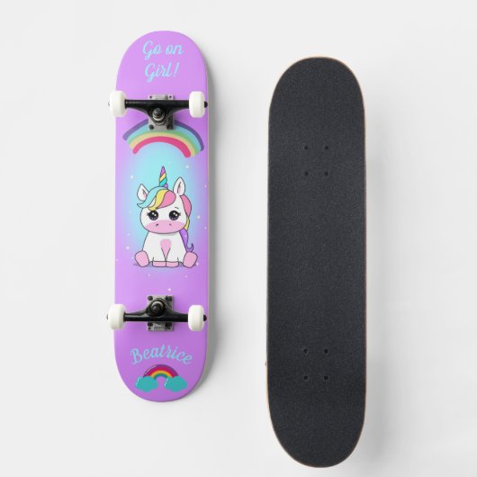 Unicorn op skateboard met persoonlijke onderschrif (Voorkant)